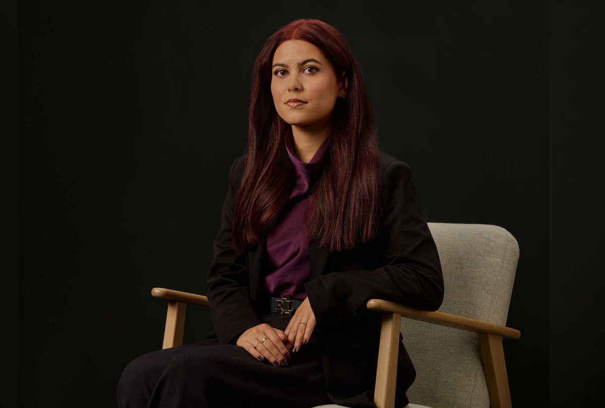 Daniela Lu&iacute;s Soeiro  - Associada