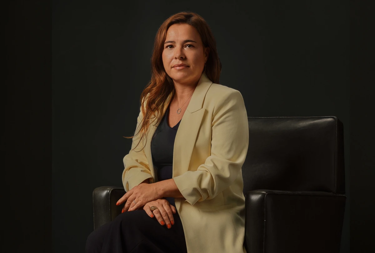 V&acirc;nia Canha Carvalho - Executive Assistant 
