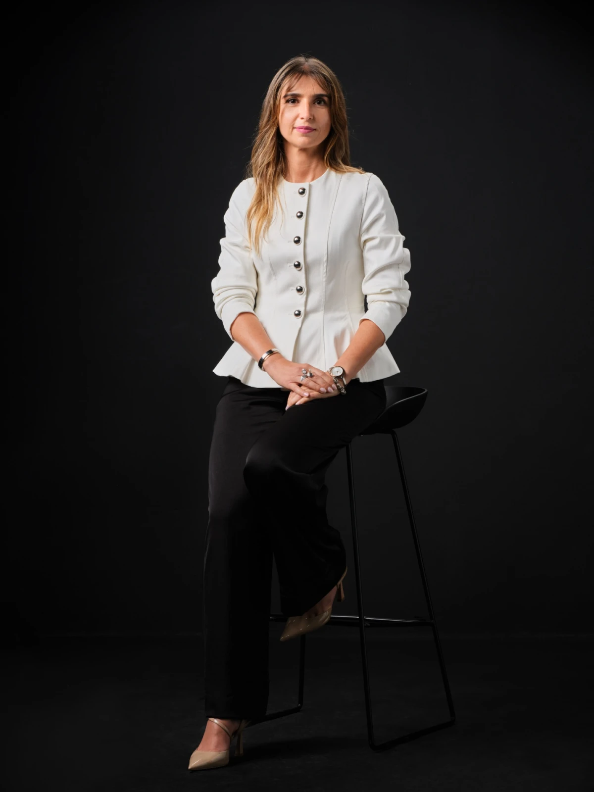V&acirc;nia Marques Soares