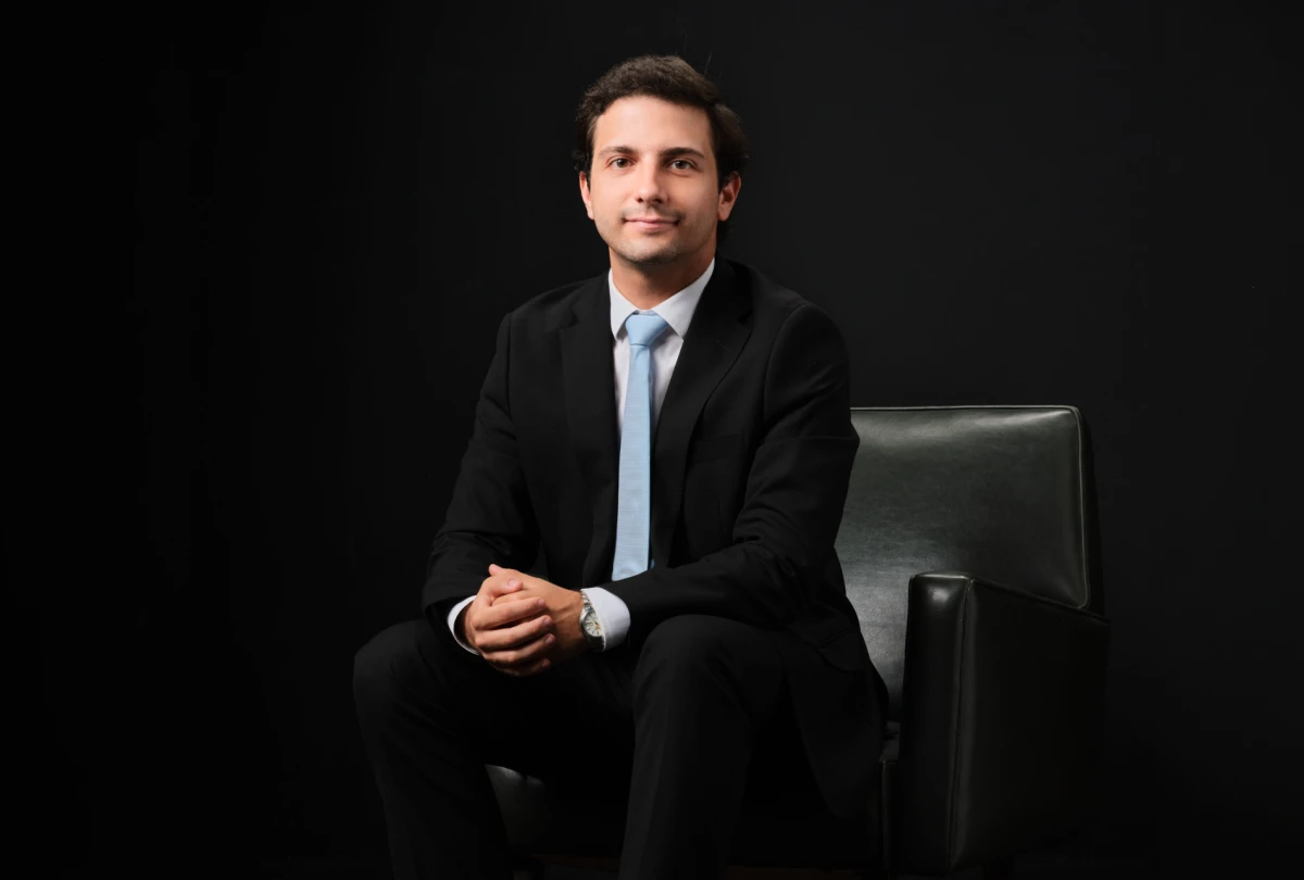 Francisco Lemos de Almeida  - Associado