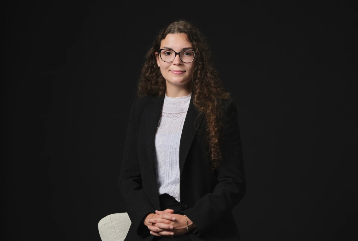 Leonor Oliveira Silva - Advogada Estagi&aacute;ria